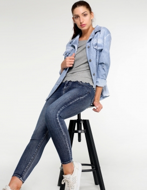 70-F4390 JEANS